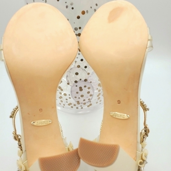 Badgley Mischka Fernanda Ivory heels NWOB - Picture 11 of 11